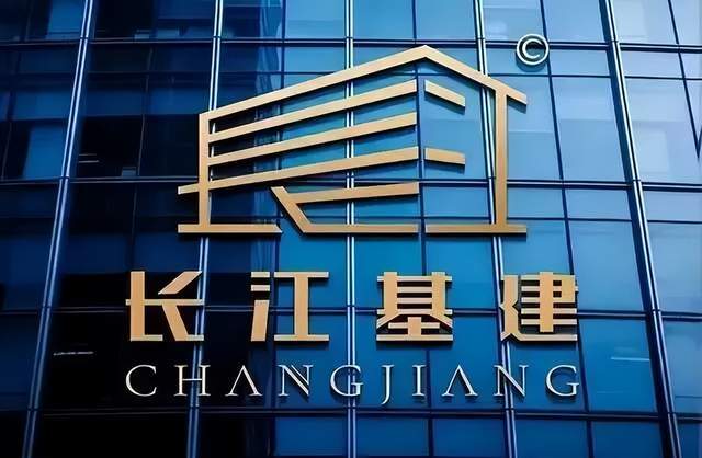 霍建宁打辅助，李嘉诚家族攒下1600亿现金
