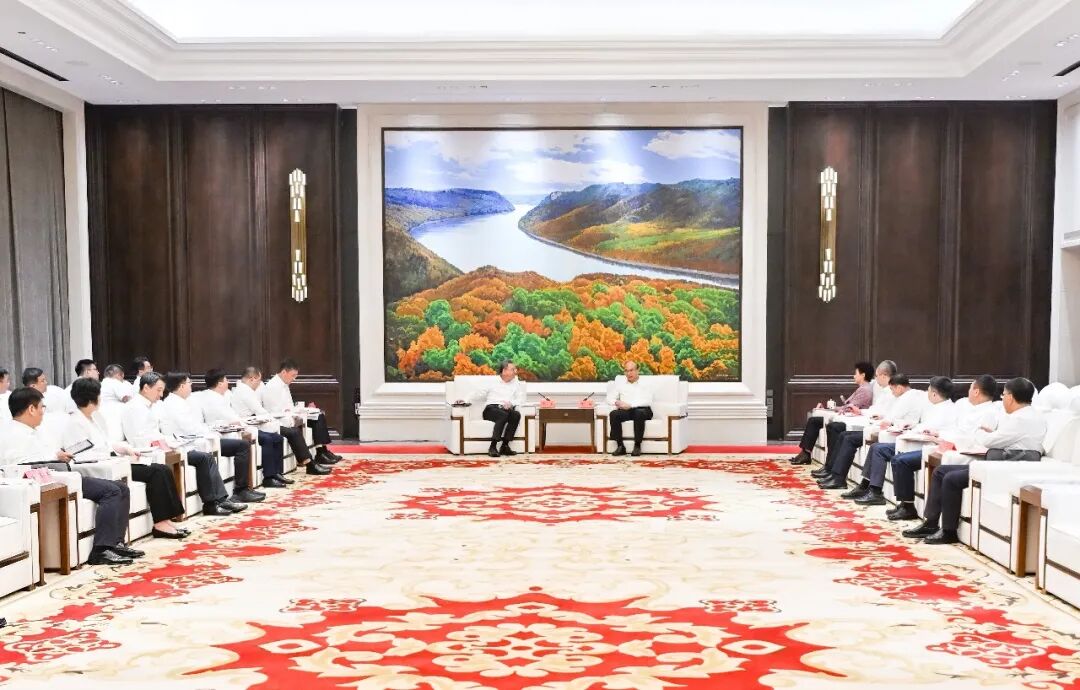 许勤梁惠玲会见中国能源建设集团有限公司党委书记、董事长倪真一行