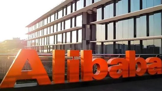从阿里财报看终局：你走你的外卖	，我走我的AI